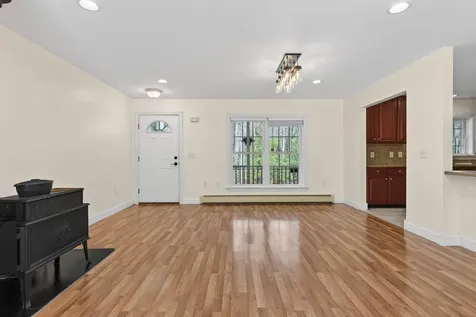 10 Wildberry Lane Saco ME 04072