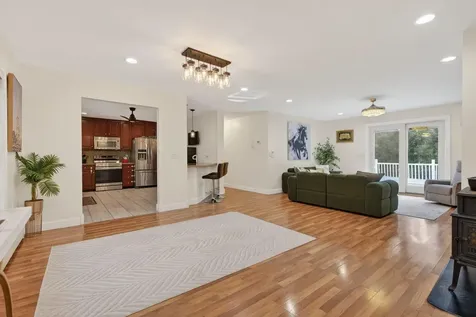 10 Wildberry Lane Saco ME 04072