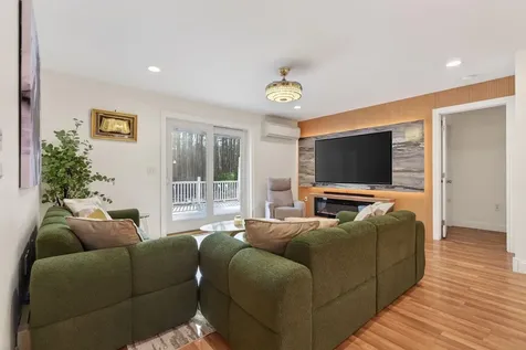 10 Wildberry Lane Saco ME 04072