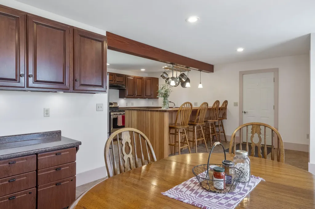 627 Western Road Warren ME 04864