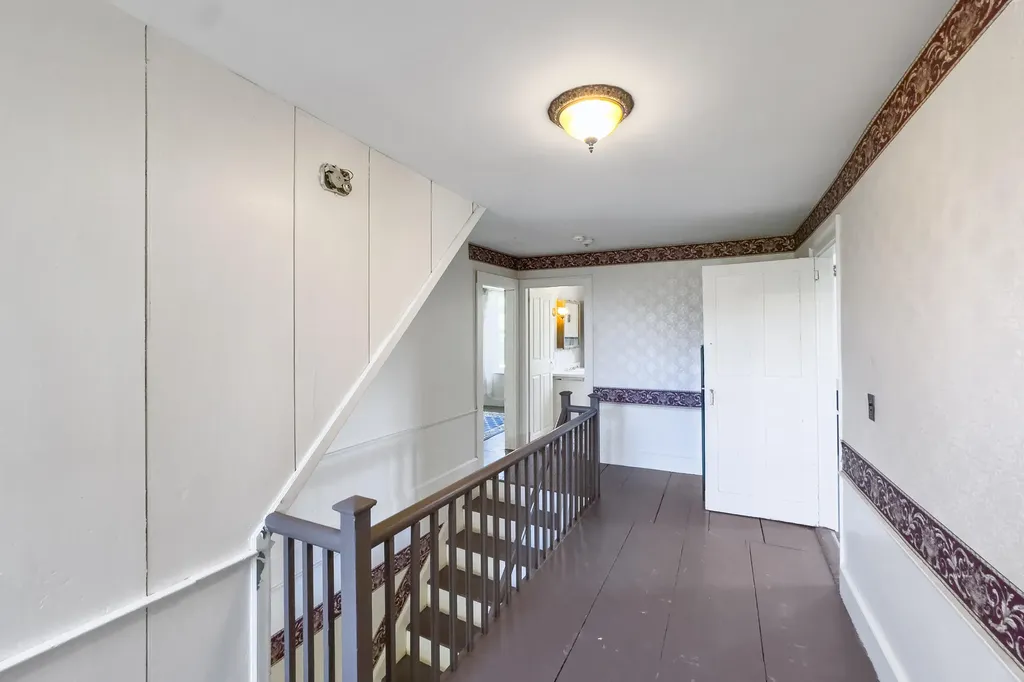 627 Western Road Warren ME 04864