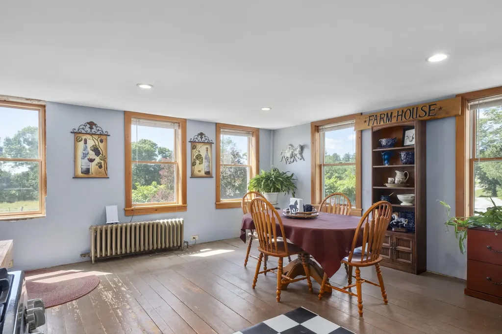 627 Western Road Warren ME 04864