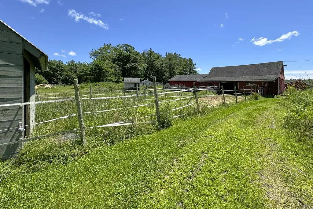 627 Western Road Warren ME 04864