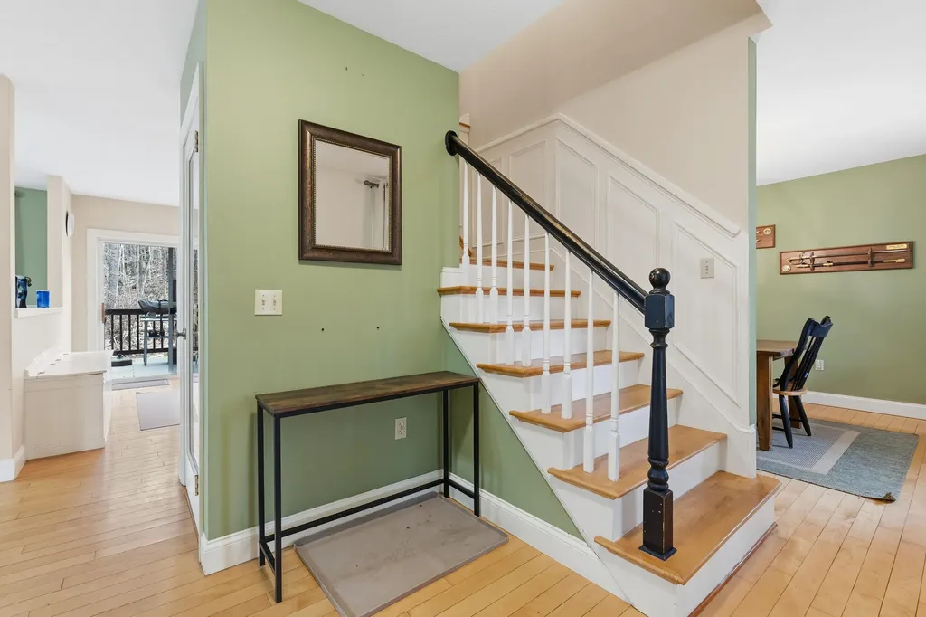 41 Arrowhead Lane Limerick ME 04048