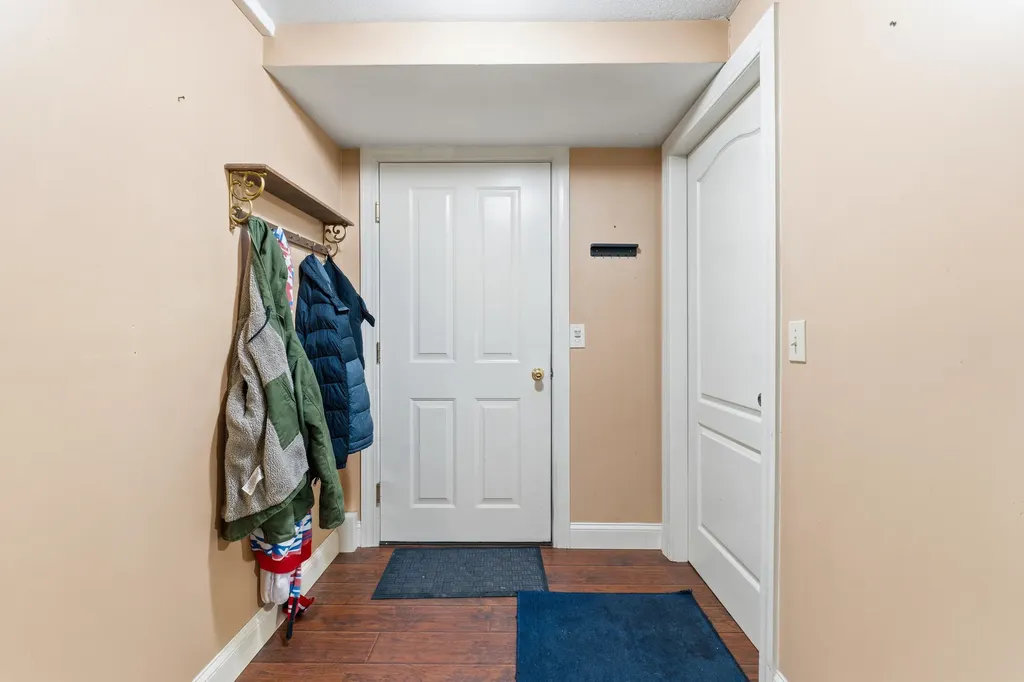 41 Arrowhead Lane Limerick ME 04048