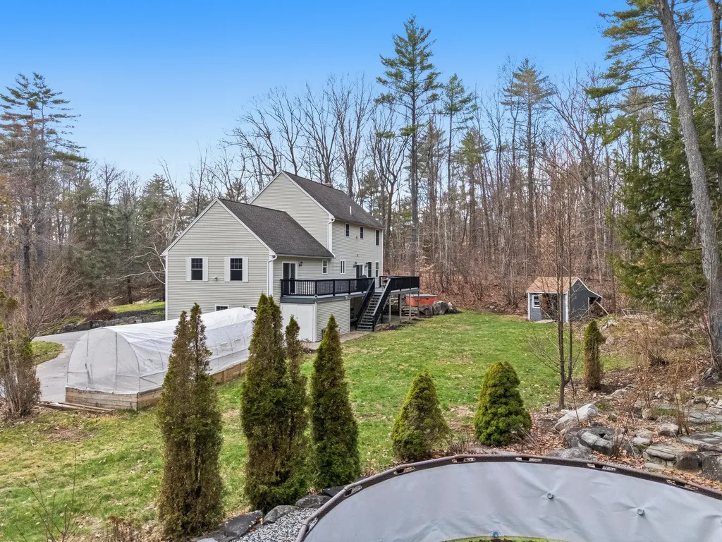 41 Arrowhead Lane Limerick ME 04048