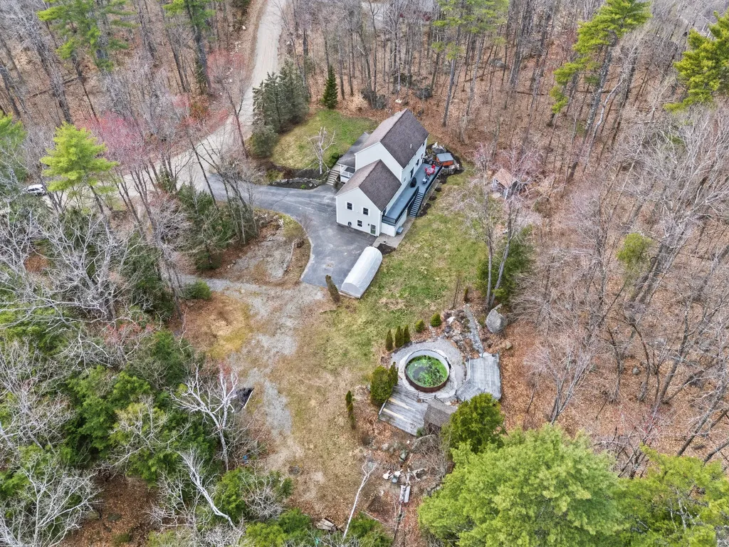 41 Arrowhead Lane Limerick ME 04048