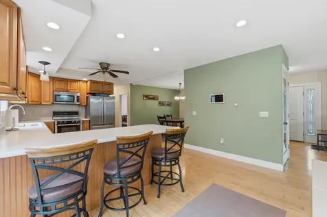41 Arrowhead Lane Limerick ME 04048