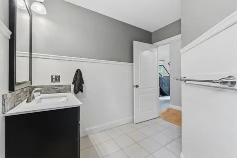 41 Arrowhead Lane Limerick ME 04048