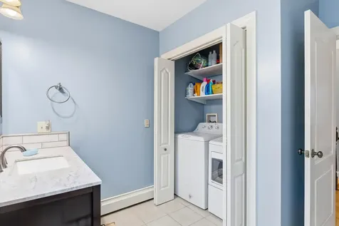 41 Arrowhead Lane Limerick ME 04048