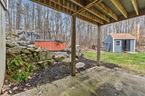 41 Arrowhead Lane Limerick ME 04048