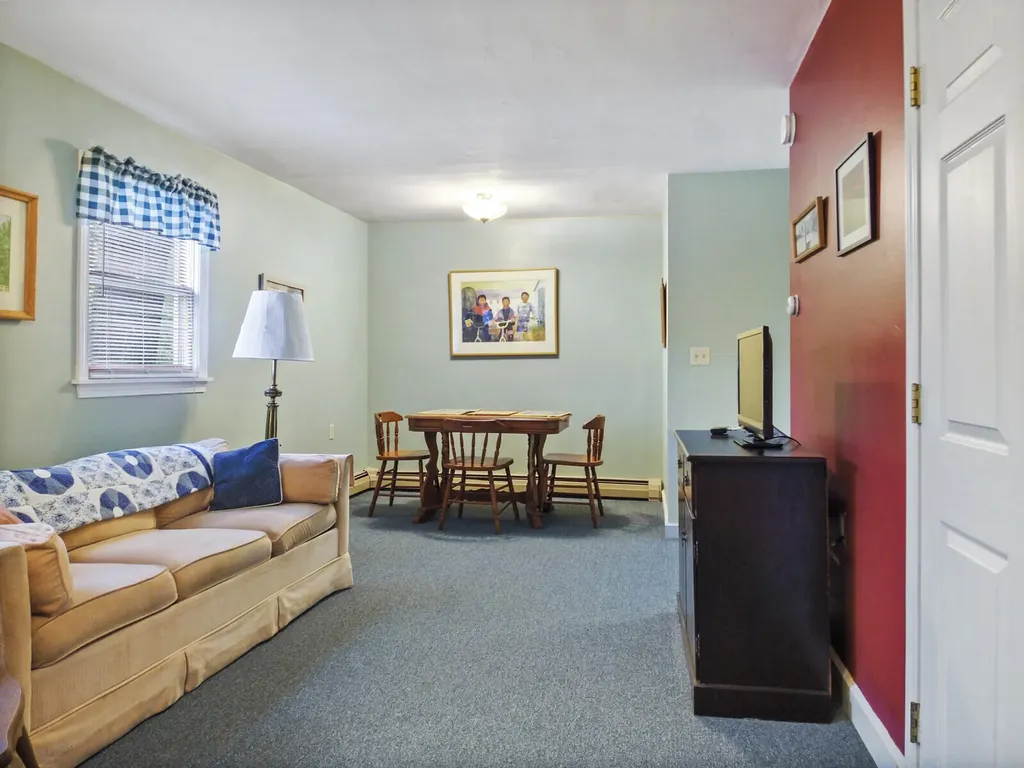 73 Pleasant Street Brunswick ME 04011