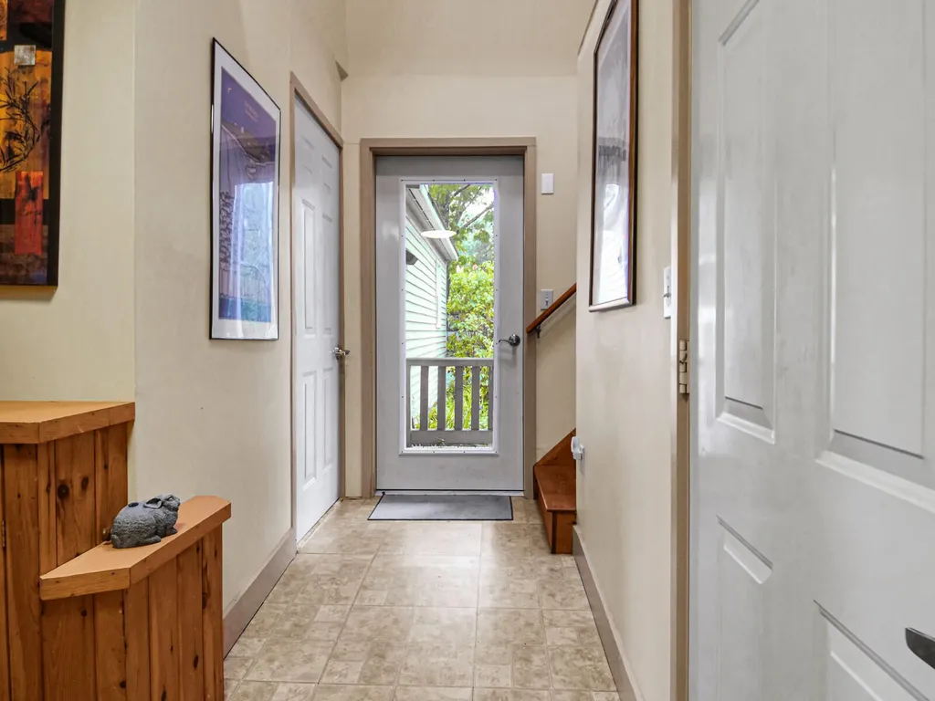 73 Pleasant Street Brunswick ME 04011