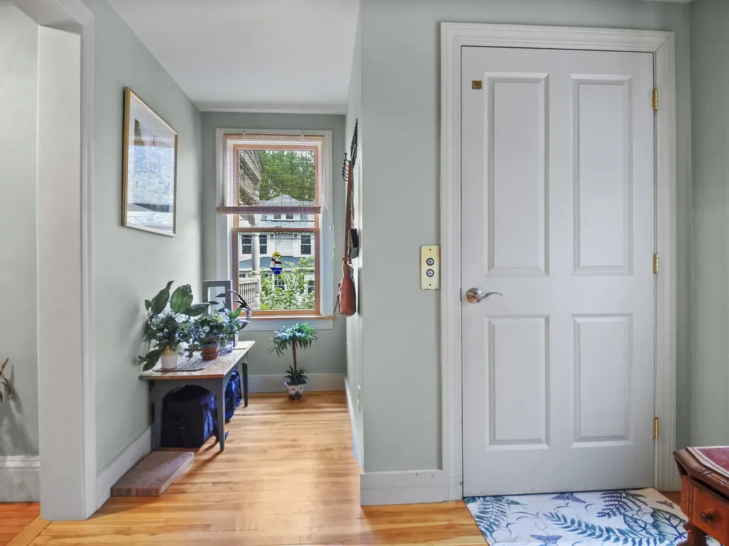 73 Pleasant Street Brunswick ME 04011