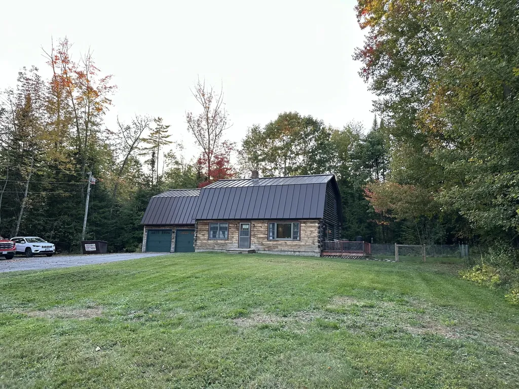 571 Back Road Skowhegan ME 04976