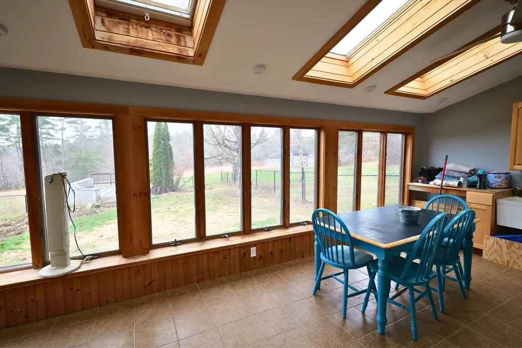 286 Wiscasset Road Whitefield ME 04353