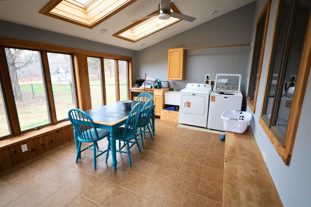 286 Wiscasset Road Whitefield ME 04353