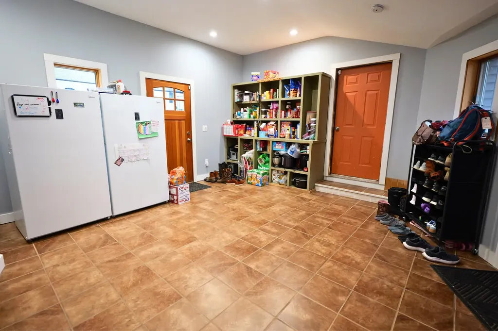 286 Wiscasset Road Whitefield ME 04353