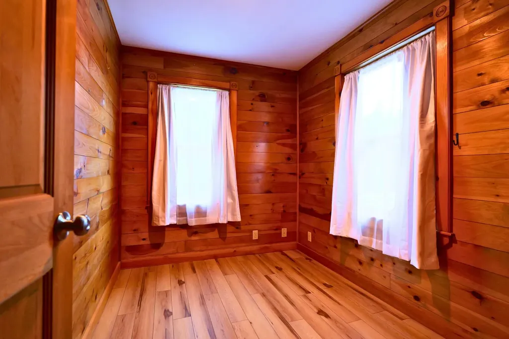 286 Wiscasset Road Whitefield ME 04353