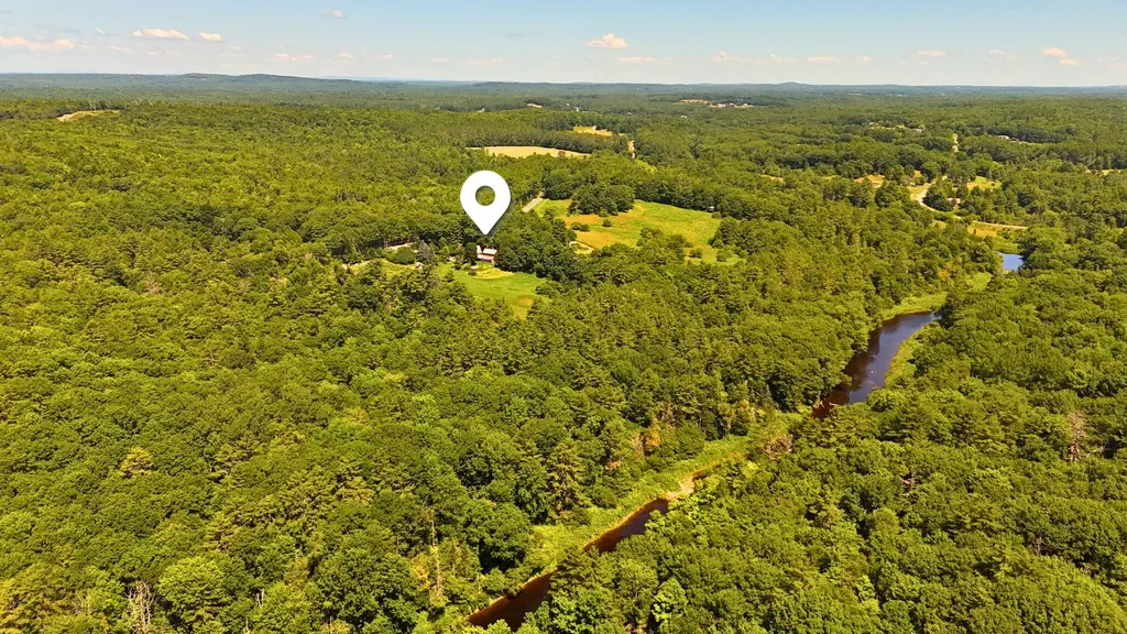 286 Wiscasset Road Whitefield ME 04353