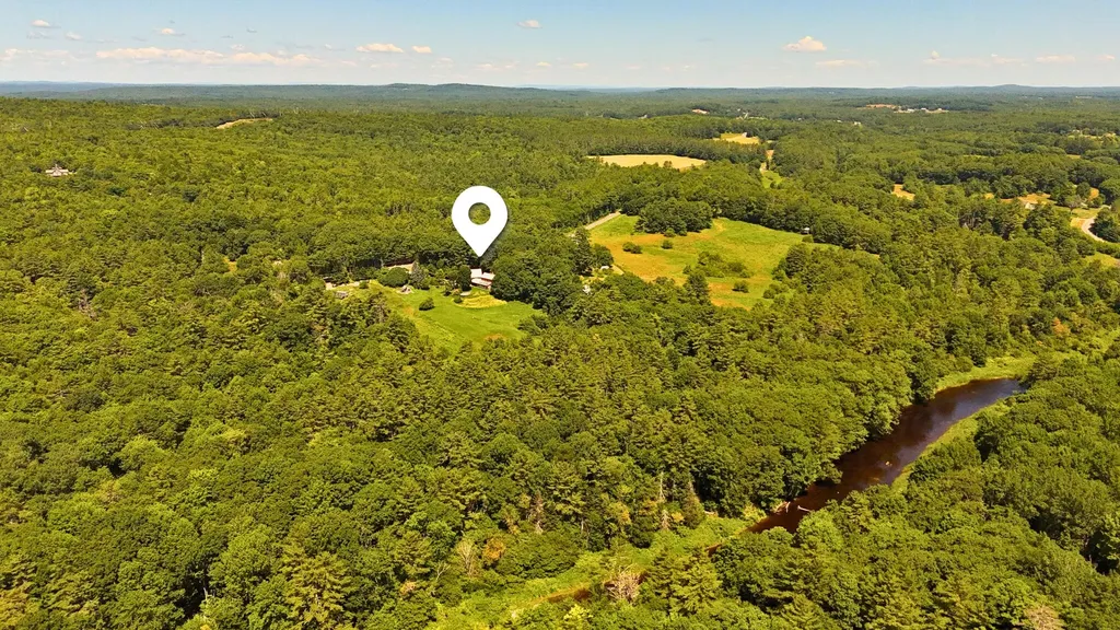 286 Wiscasset Road Whitefield ME 04353