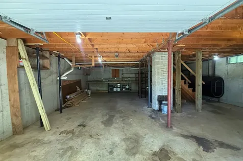 286 Wiscasset Road Whitefield ME 04353