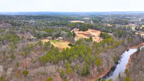 286 Wiscasset Road Whitefield ME 04353