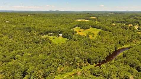 286 Wiscasset Road Whitefield ME 04353