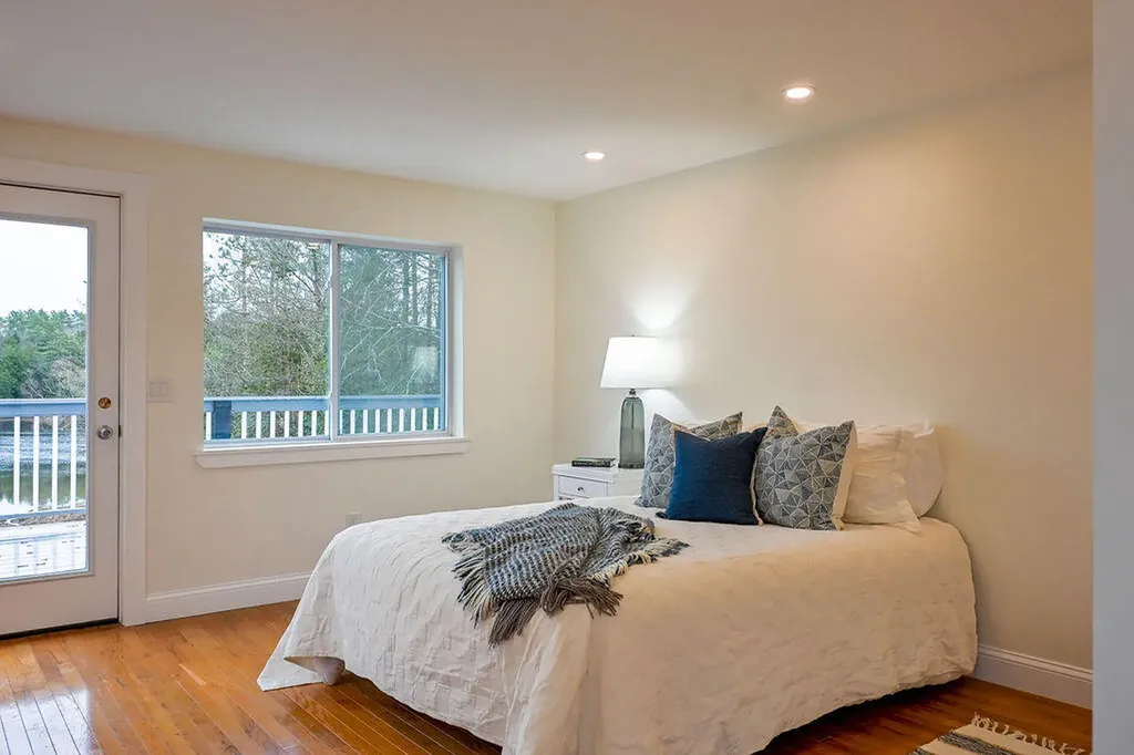 393 Front Street Richmond ME 04357