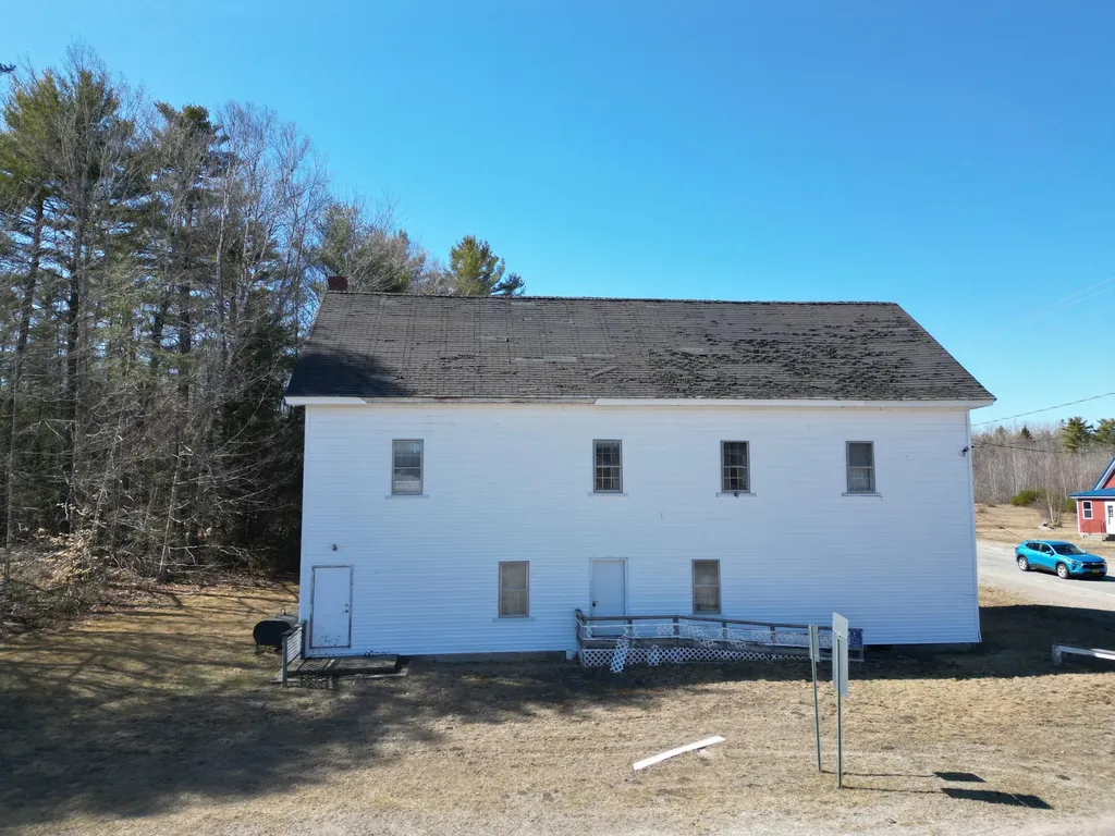 4 W Old Main Road Lowell ME 04493