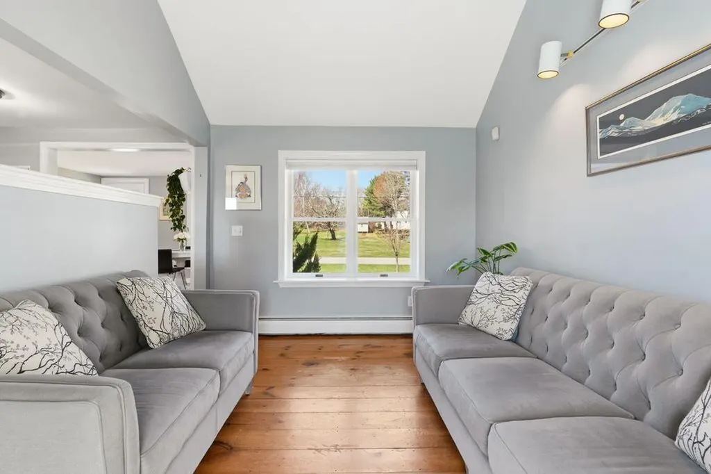 8 Bickford Street Scarborough ME 04074
