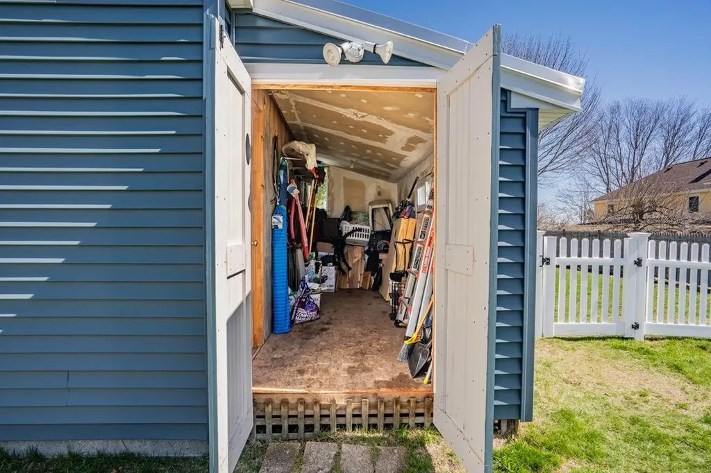 8 Bickford Street Scarborough ME 04074