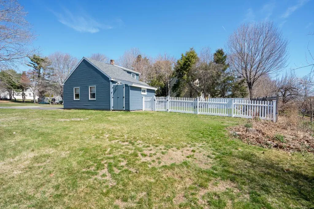 8 Bickford Street Scarborough ME 04074