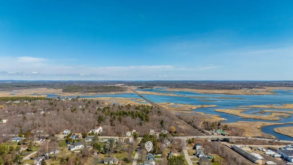 8 Bickford Street Scarborough ME 04074