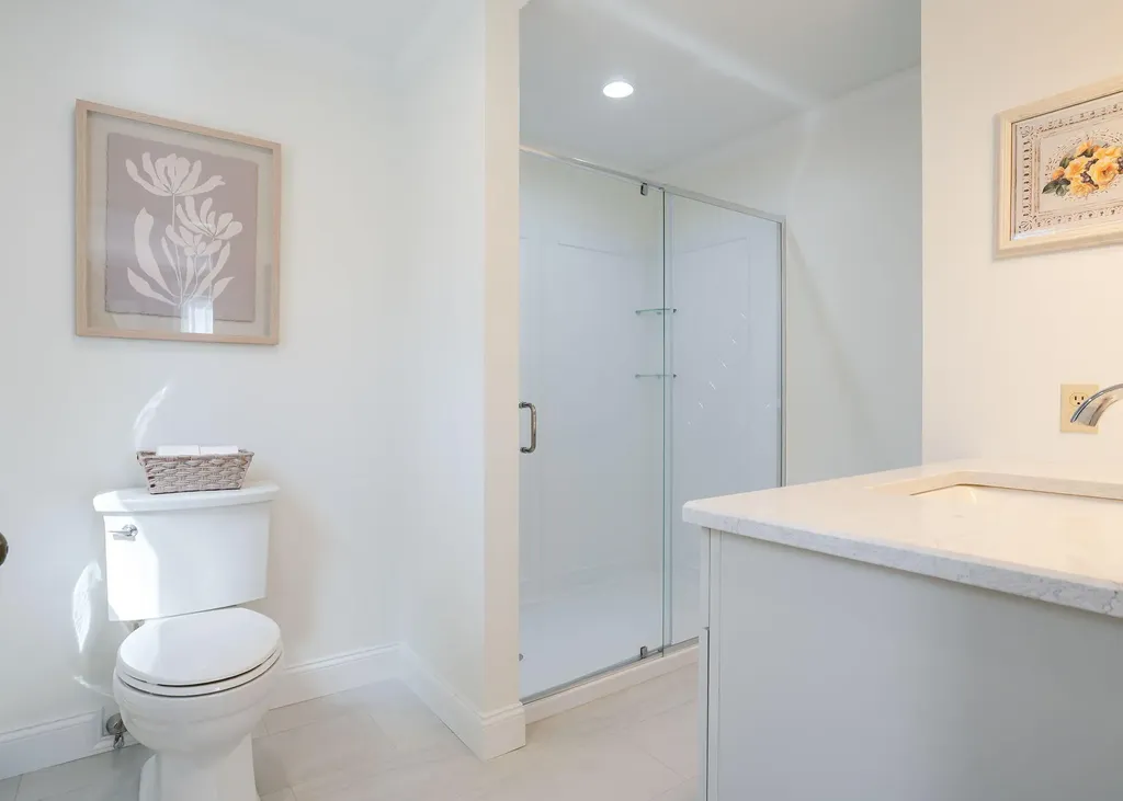8 Halls Hill Road Falmouth ME 04105