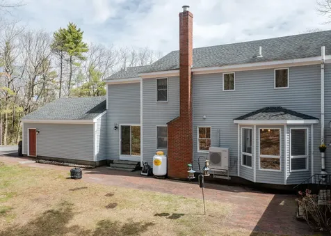 8 Halls Hill Road Falmouth ME 04105