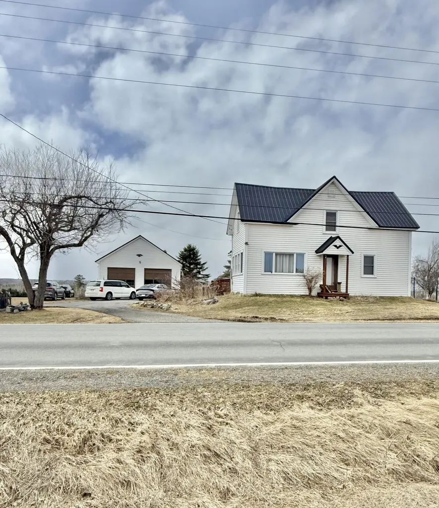 808 Madawaska Road Caribou ME 04736