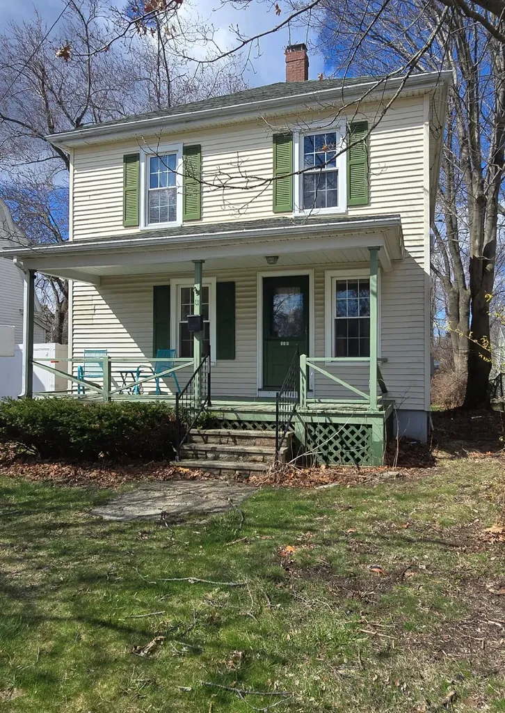 111 Mussey Street South Portland ME 04106