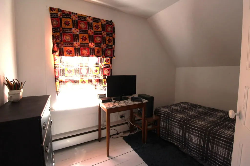 200 Congress Street Belfast ME 04915