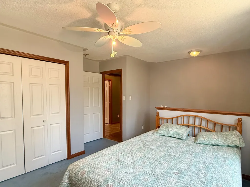 17 Mountain Road Oxbow ME 04764