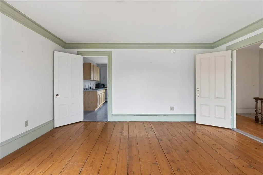 330 E Main Street Searsport ME 04974