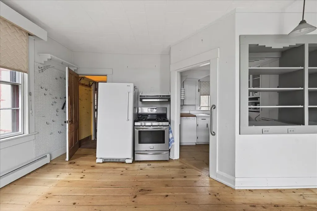 330 E Main Street Searsport ME 04974