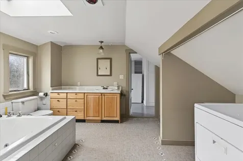 330 E Main Street Searsport ME 04974