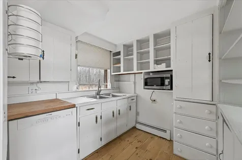 330 E Main Street Searsport ME 04974