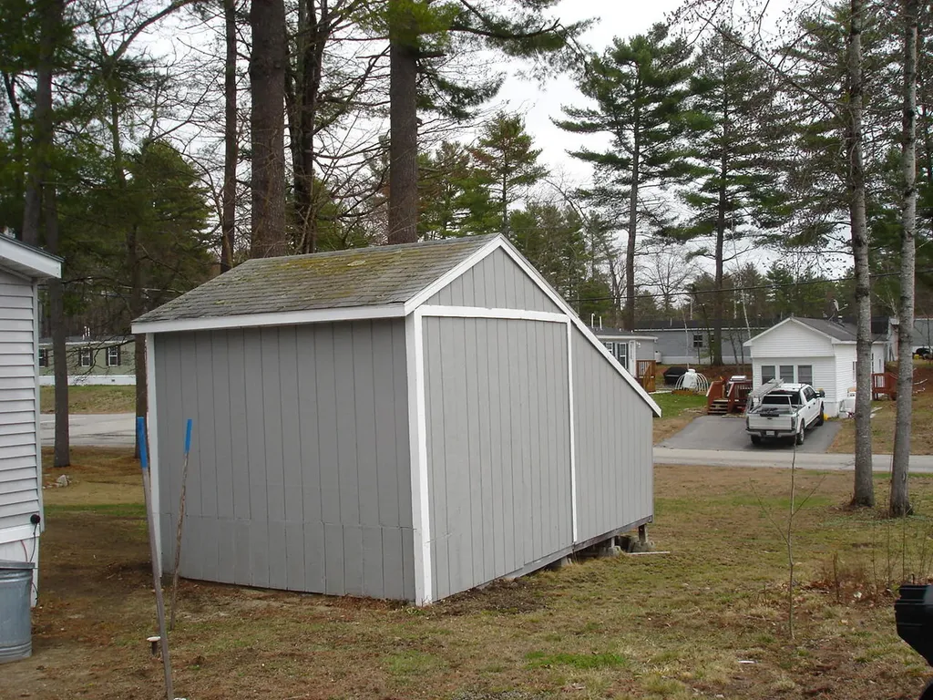 9 Holiday Lane Standish ME 04084