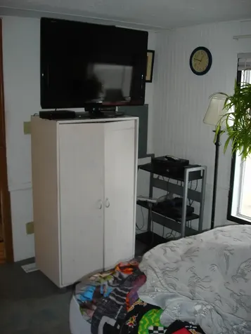 9 Holiday Lane Standish ME 04084