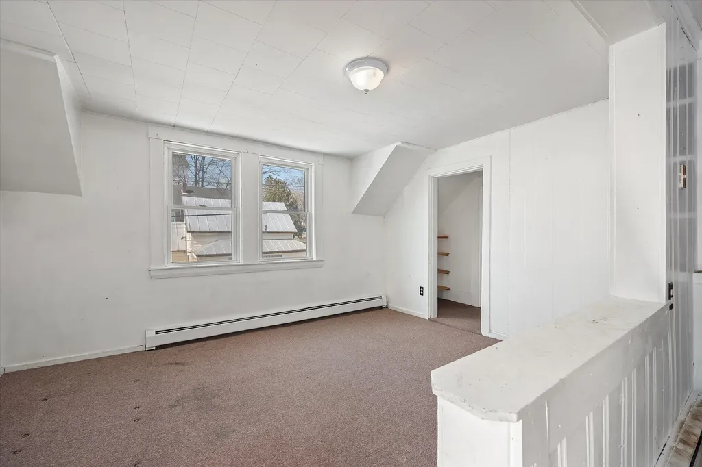 102 Thomas Mcclellan Road Farmington ME 04938