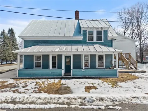 102 Thomas Mcclellan Road Farmington ME 04938