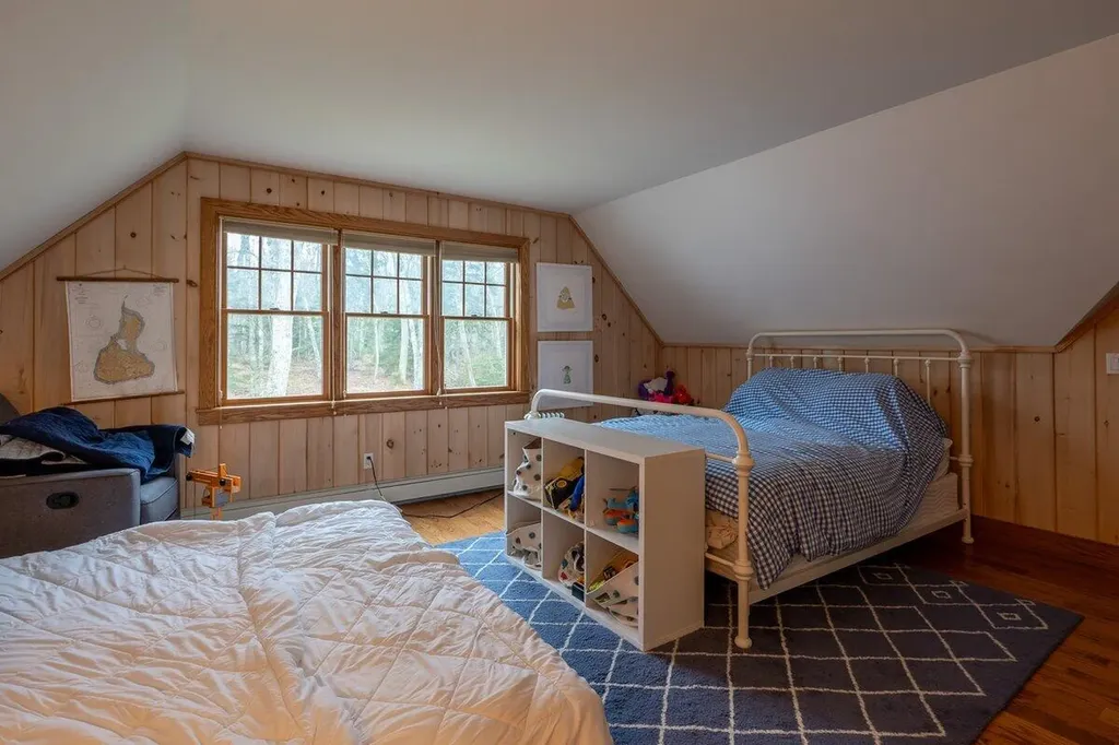 55 Pinkham Road Bristol ME 04554