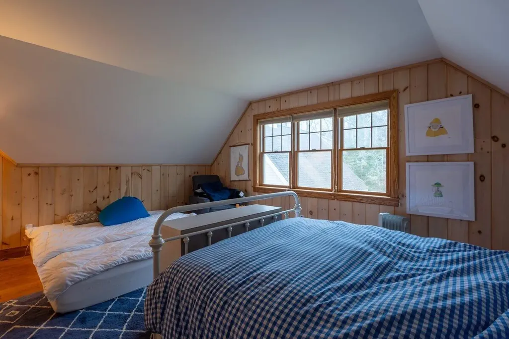 55 Pinkham Road Bristol ME 04554